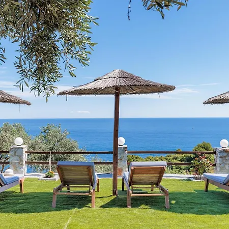 Hébergement de vacances Anagennisis Glossa