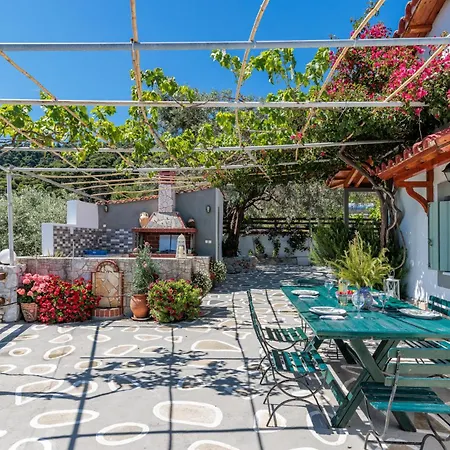 Anagennisis Ferienhaus *