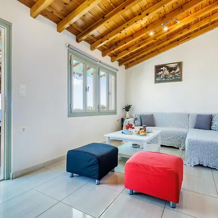 Ferienhaus Anagennisis *