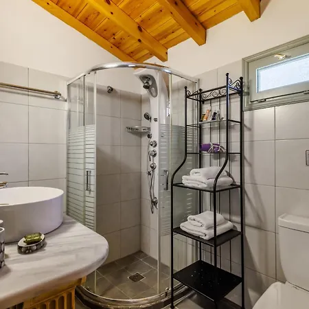 Anagennisis Ferienhaus Glossa