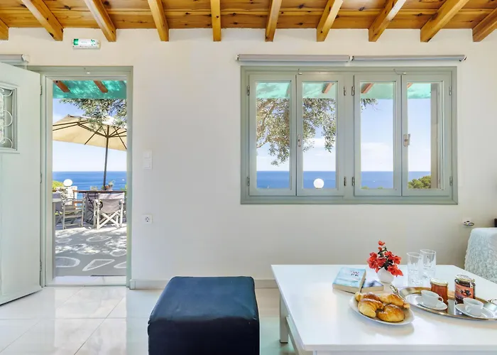 Case de vacanță Anagennisis - Sea View & Close To