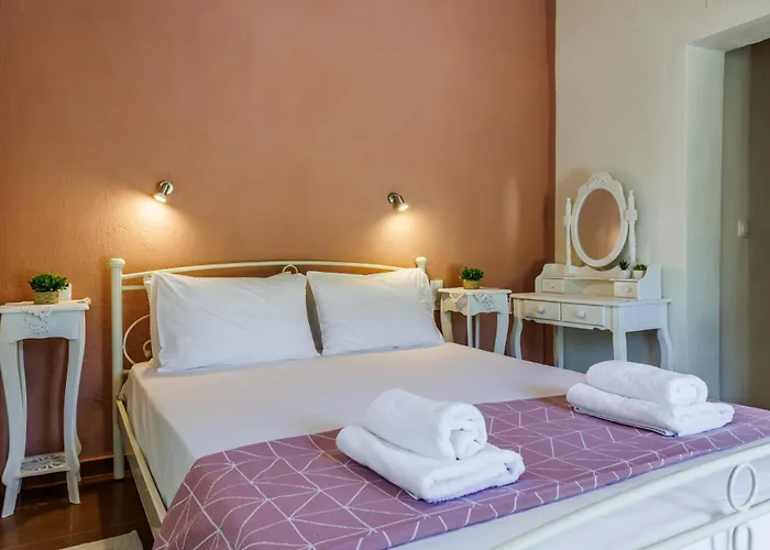 Case de vacanță Anagennisis - Sea View & Close To