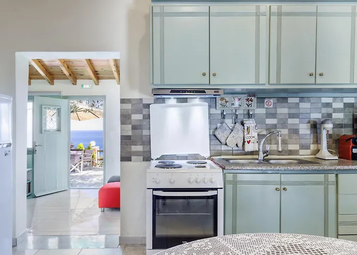 Anagennisis - Sea View & Close To Glossa