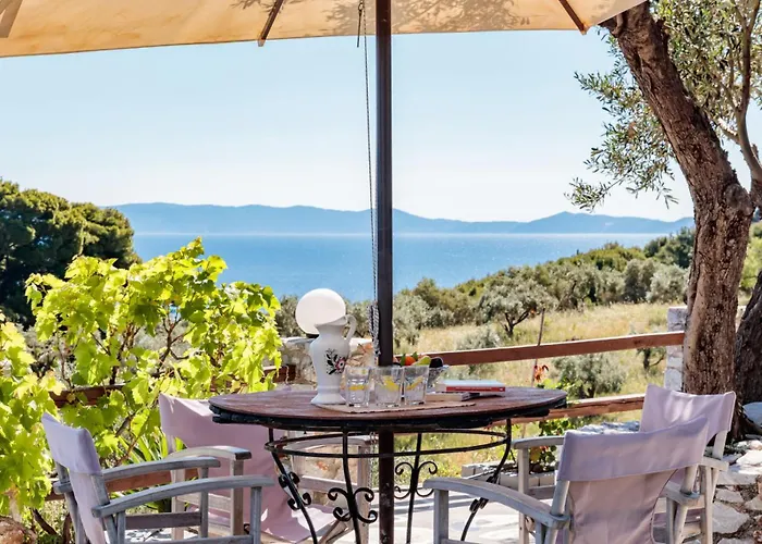 Case de vacanță Anagennisis - Sea View & Close To